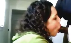 गोरी मुलगी कडक काळी  ...